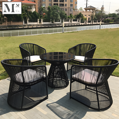 RICARDO Outdoor Dining Table Woven in PE Rattan