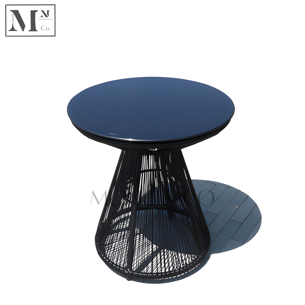 RICARDO Outdoor Dining Table Woven in PE Rattan