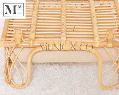 pawspals natural rattan bed for dogs and cats.  pets rattan bed